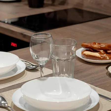 Tasteful Close To Piotrkowska Street By Renters Łódź