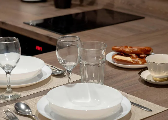 Tasteful Close To Piotrkowska Street By Renters Łódź